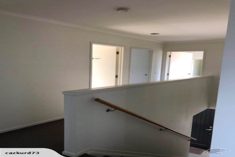 Photo of property in 61c Fields Parade, Oteha, Auckland, 0632