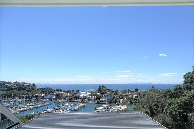 Photo of property in 23 Tawatawa Street, Long Bay, Auckland, 0630