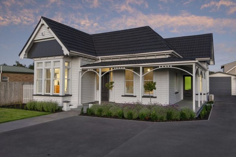 Photo of property in 8 North Parade, Richmond, Christchurch, 8013