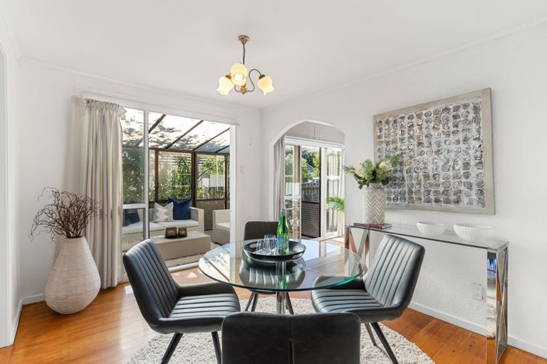 Photo of property in 1/1 Diomede Street, Bayswater, Auckland, 0622