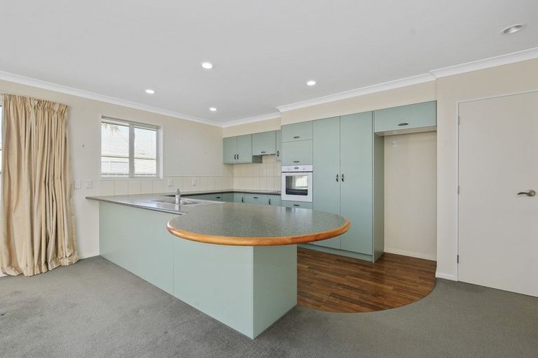 Photo of property in 28 Potae Avenue, Lytton West, Gisborne, 4010