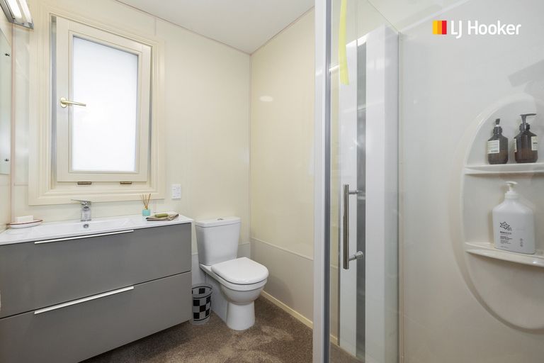 Photo of property in 40 Oakland Street, Andersons Bay, Dunedin, 9013