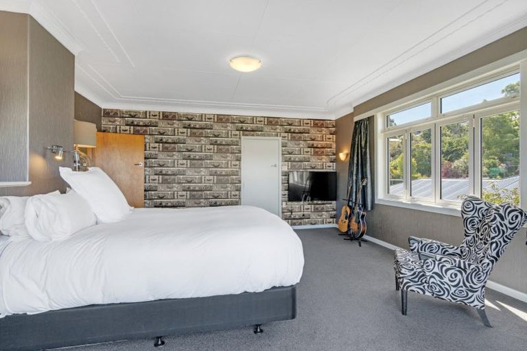 Photo of property in 4 Johnston Street, Gore, 9710