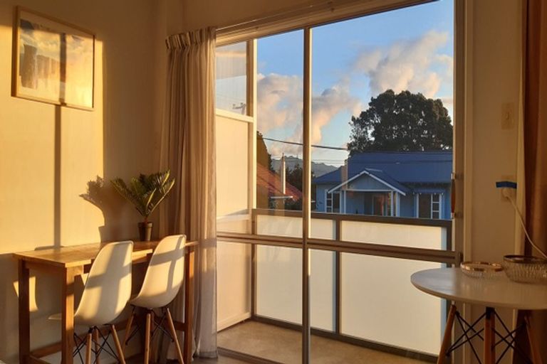 Photo of property in 21a Dorset Avenue, Westown, New Plymouth, 4310