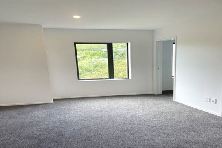 Photo of property in 11 Fancourt Street, Karori, Wellington, 6012