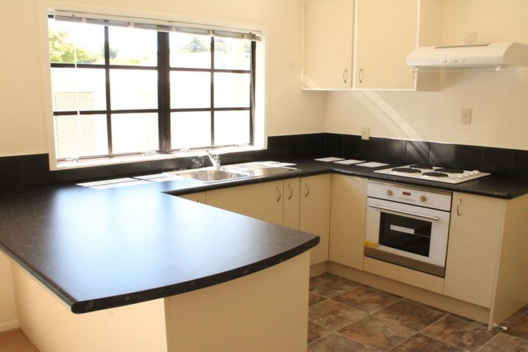 Photo of property in 63 Rokino Road, Hilltop, Taupo, 3330