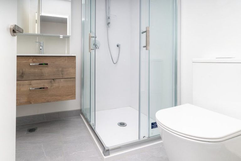 Photo of property in 5 Jabuka Street, Glen Eden, Auckland, 0602