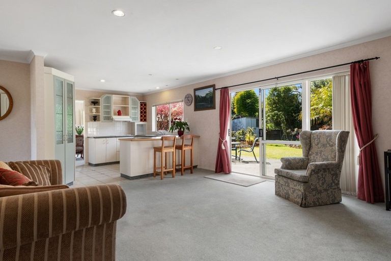 Photo of property in 6 Rothesay Lane, Bethlehem, Tauranga, 3110