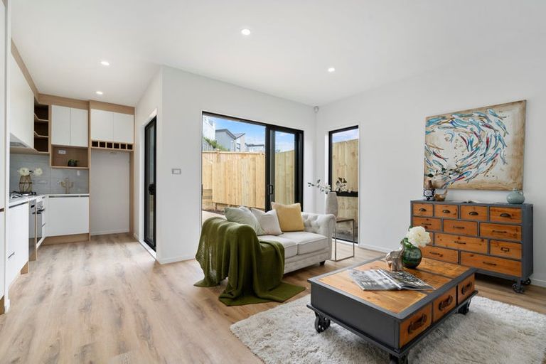 Photo of property in 6 Puwha Street, Massey, Auckland, 0614