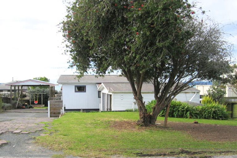Photo of property in 10 Kotuku Place, Snells Beach, 0920