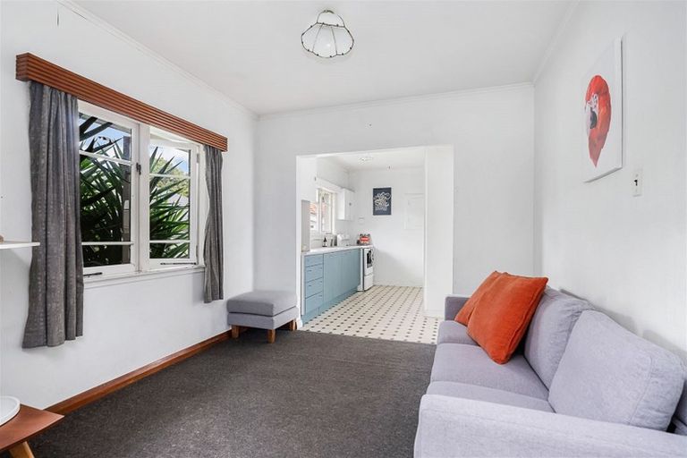 Photo of property in 23 Maunu Road, Avenues, Whangarei, 0110