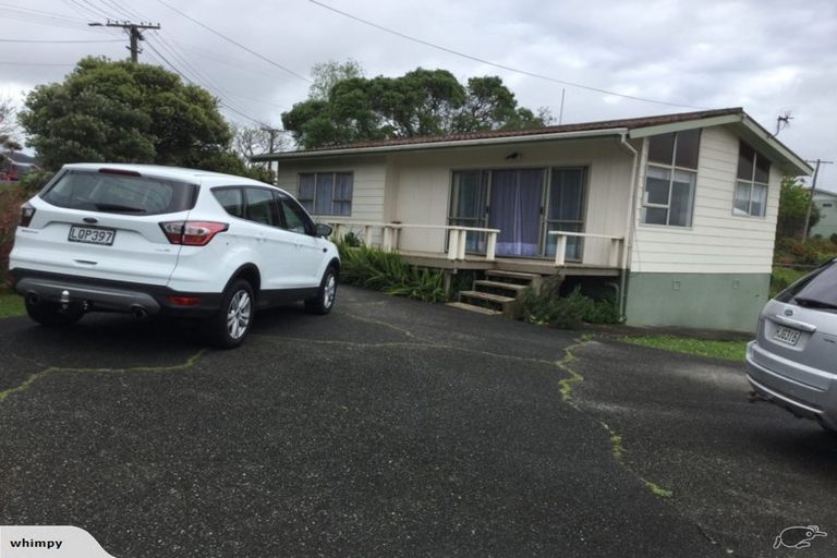 Photo of property in 12 Hilltop Avenue, Morningside, Whangarei, 0110