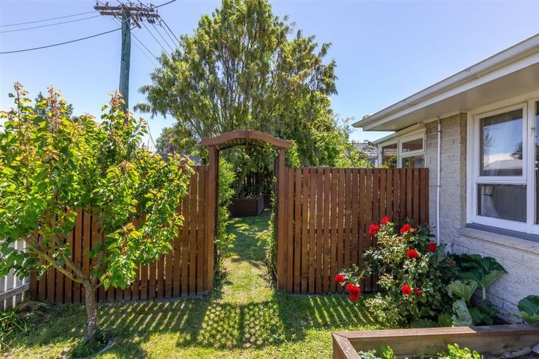 Photo of property in 1/70 Epsom Road, Sockburn, Christchurch, 8042