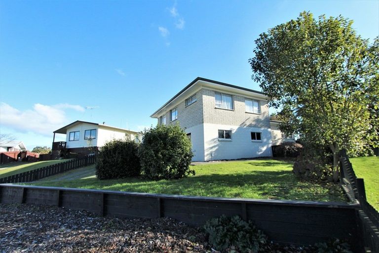 Photo of property in 6 Marlborough Place, Tokoroa, 3420