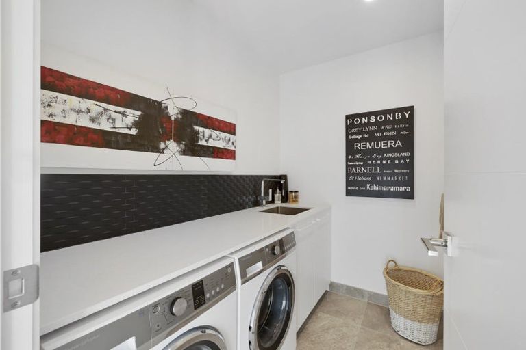 Photo of property in 22 Devon Street, Mangawhai Heads, Mangawhai, 0505