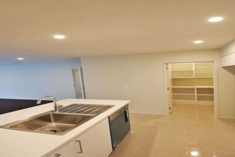 Photo of property in 75 Sutherland Drive, Kaiapoi, 7630