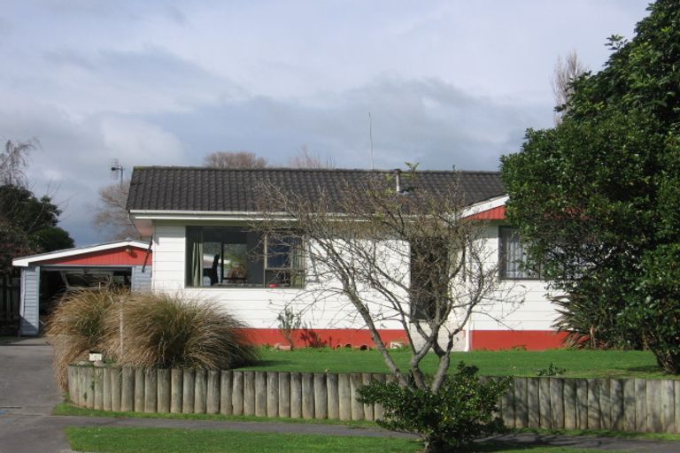 Photo of property in 6 Grant Place, Awapuni, Palmerston North, 4412