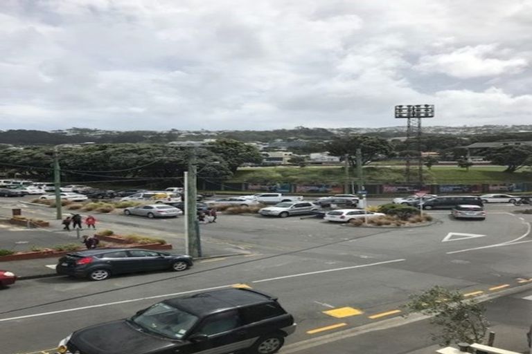 Photo of property in 23 Ellice Street, Mount Victoria, Wellington, 6011