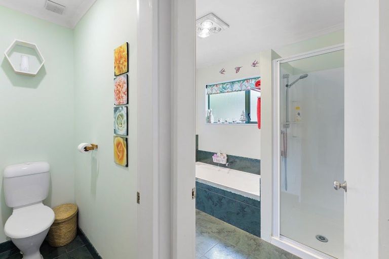 Photo of property in 7 Caughley Place, Otaki Beach, Otaki, 5512