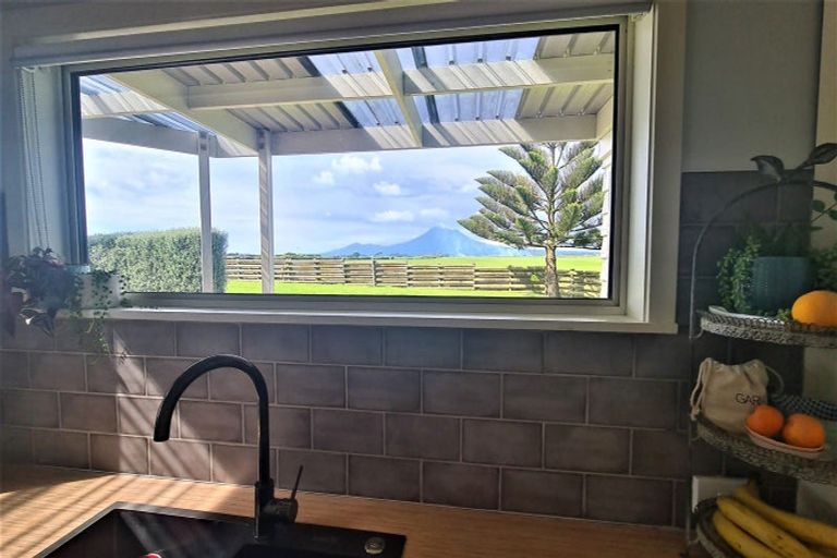 Photo of property in 3636 South Road, Opunake, 4682