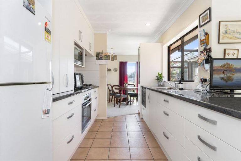 Photo of property in 11a Jasmine Place, Mount Maunganui, 3116