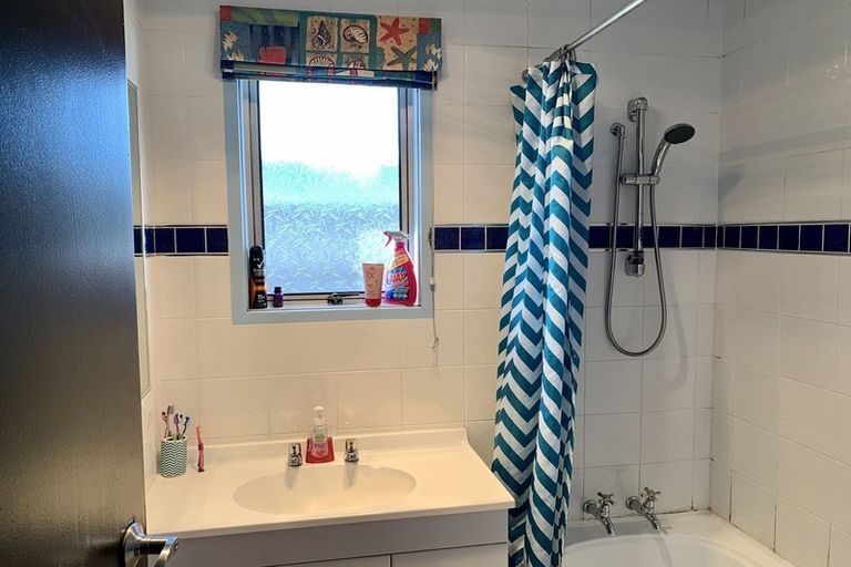 Photo of property in 5 College Street, Oamaru North, Oamaru, 9400