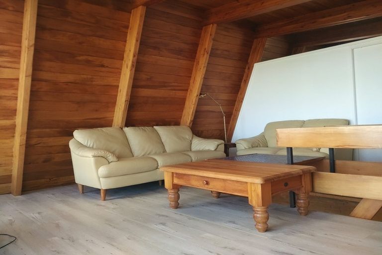 Photo of property in 45 Woodlands Crescent, Browns Bay, Auckland, 0630