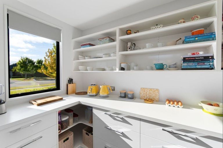 Photo of property in 83 Rossington Drive, West Melton, 7618