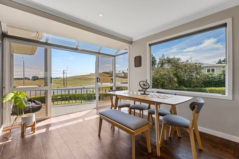 Photo of property in 45 Pohutukawa Place, Bell Block, New Plymouth, 4312