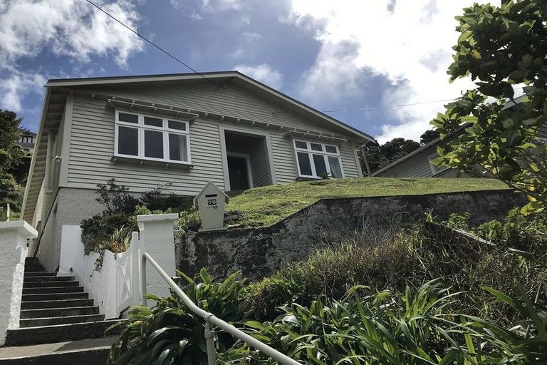 Photo of property in 76 Mitchell Street, Brooklyn, Wellington, 6021