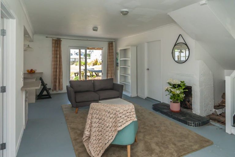 Photo of property in 14 Hunia Terrace, Himatangi Beach, Foxton, 4891