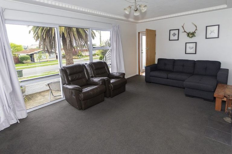 Photo of property in 36 Glendale Crescent, Holmes Hill, Oamaru, 9401