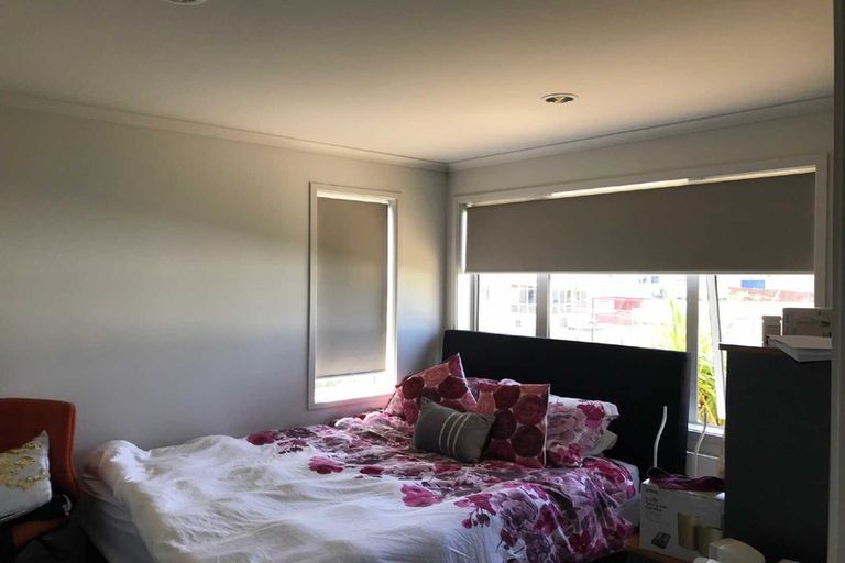 Photo of property in 16 Akeake Lane, Manurewa, Auckland, 2102