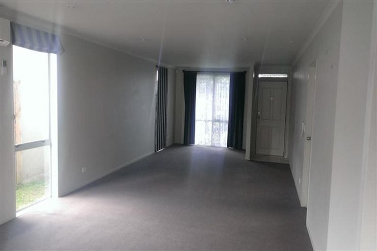Photo of property in 26 Bruce Pulman Drive, Takanini, 2112
