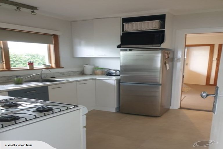 Photo of property in 36 Carlisle Street, Island Bay, Wellington, 6023