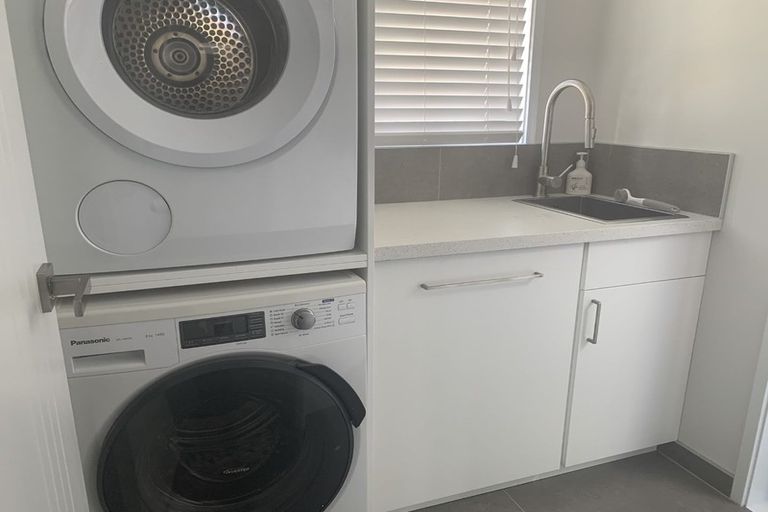 Photo of property in 39 Pine Avenue, Otumoetai, Tauranga, 3110