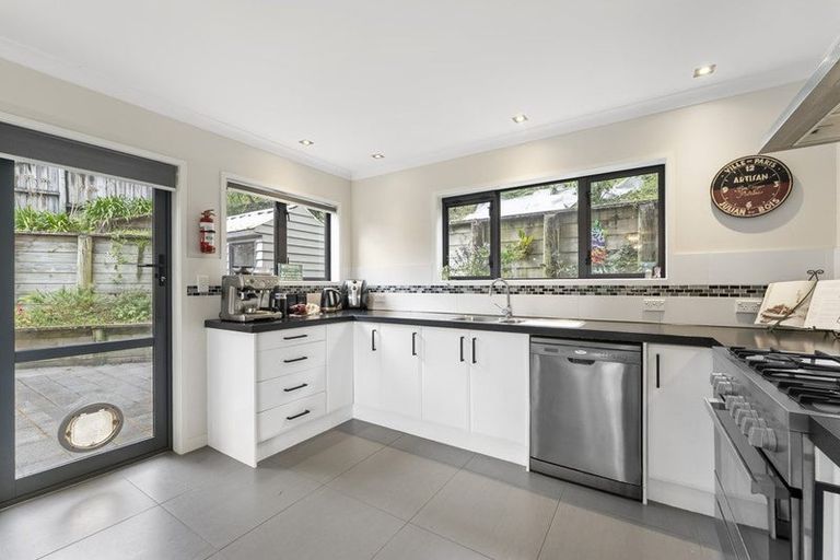 Photo of property in 16 Shrewsbury Close, Bethlehem, Tauranga, 3110