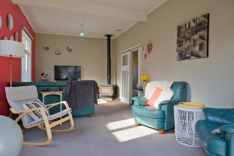 Photo of property in 18 Corunna Street, Saint Kilda, Dunedin, 9012