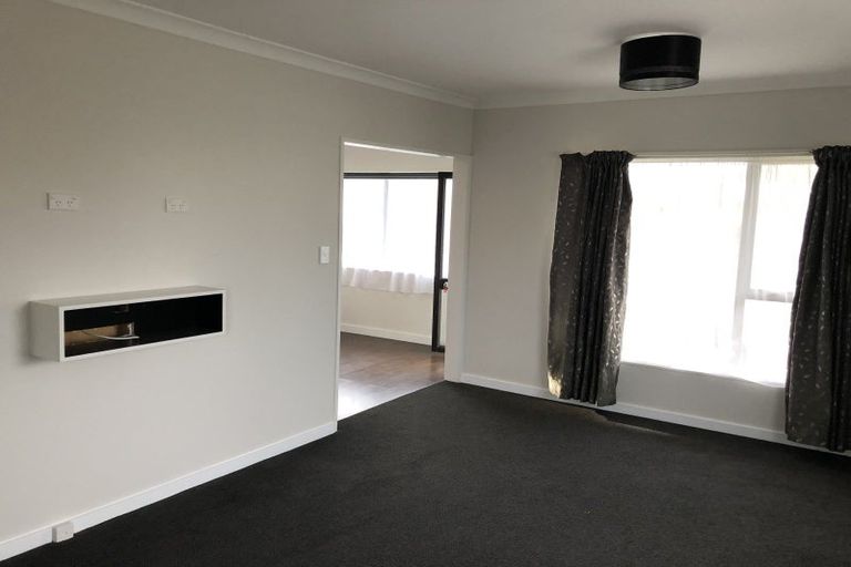 Photo of property in 67 Benmore Avenue, Cloverlea, Palmerston North, 4412