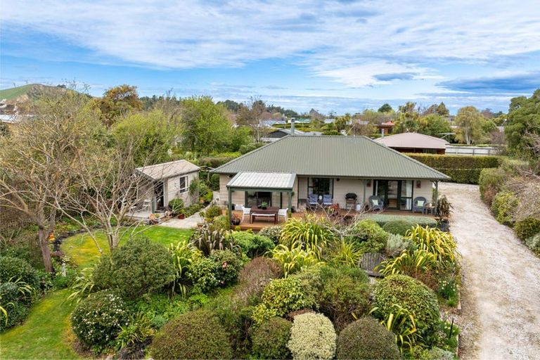 Photo of property in 112 Henry Street, Waikouaiti, 9510
