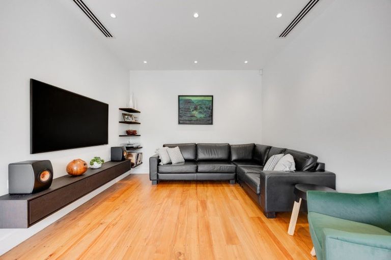 Photo of property in 10 Dorset Street, Westmere, Auckland, 1022