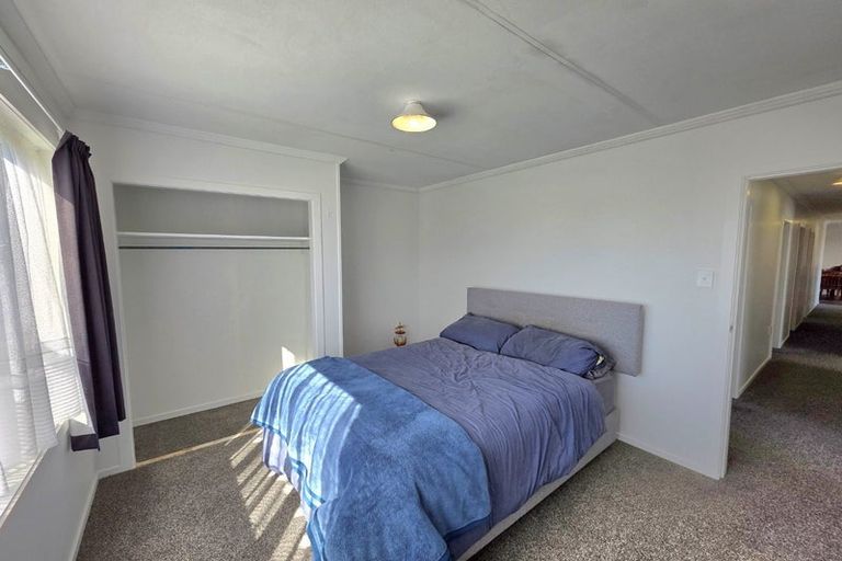 Photo of property in 45 Clifton Drive, Waitara, 4320