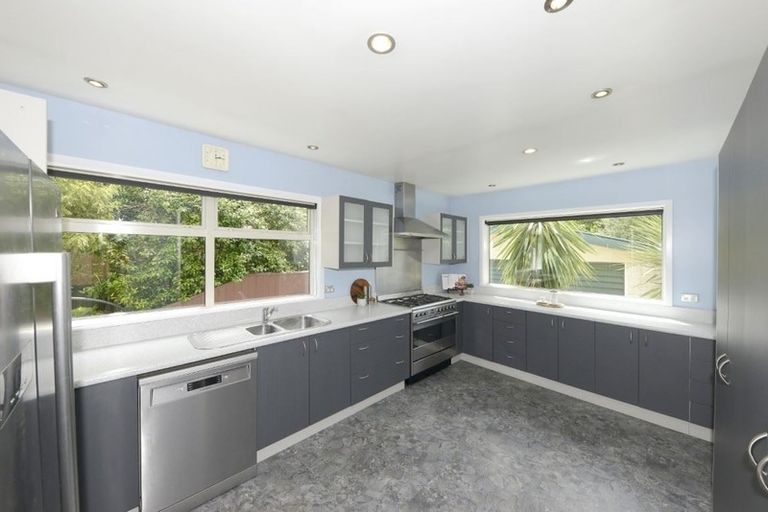 Photo of property in 242 Withells Road, Avonhead, Christchurch, 8042