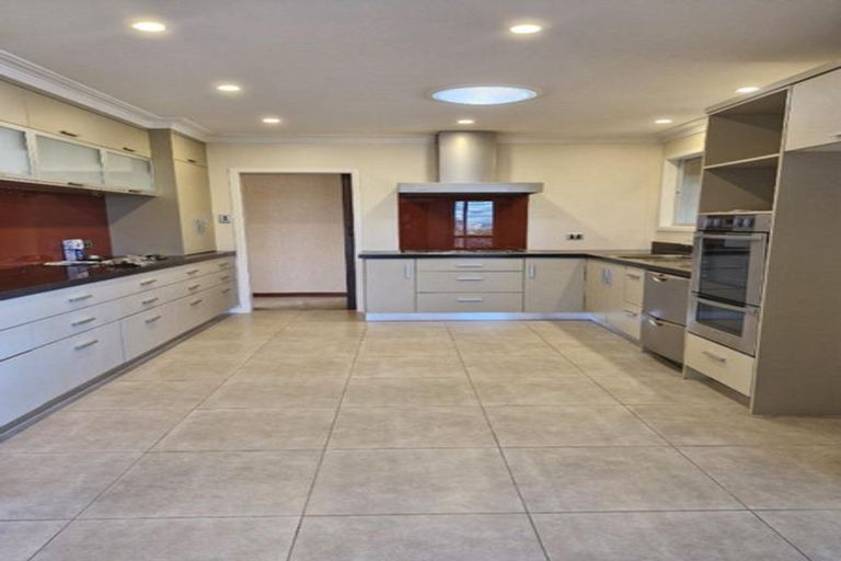 Photo of property in 42 Cameron Street, New Plymouth, 4310