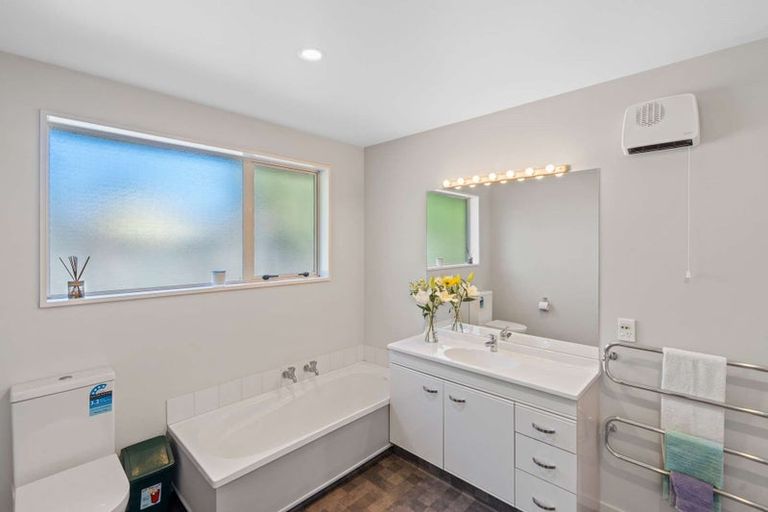 Photo of property in 2 Bracken Common, Rolleston, 7614