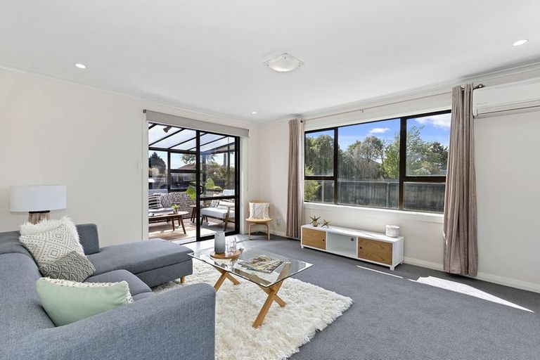 Photo of property in 54 Curletts Road, Sockburn, Christchurch, 8042