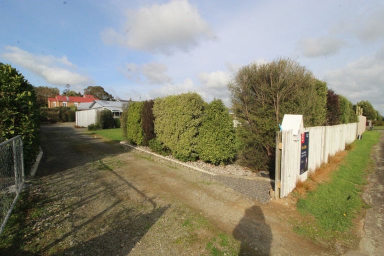 Photo of property in 78 Grey Street, Woodville, 4920
