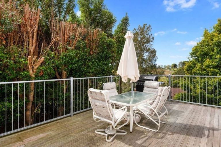 Photo of property in 268 Spur Road, Stillwater, Silverdale, 0993