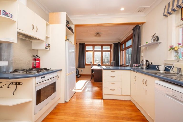 Photo of property in 13 Thomson Street, Lookout Point, Dunedin, 9011