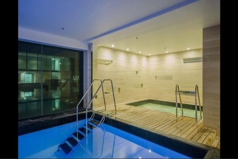 Photo of property in North At Lighter Quay Apartments, 2c/87 Halsey Street, Auckland Central, Auckland, 1010